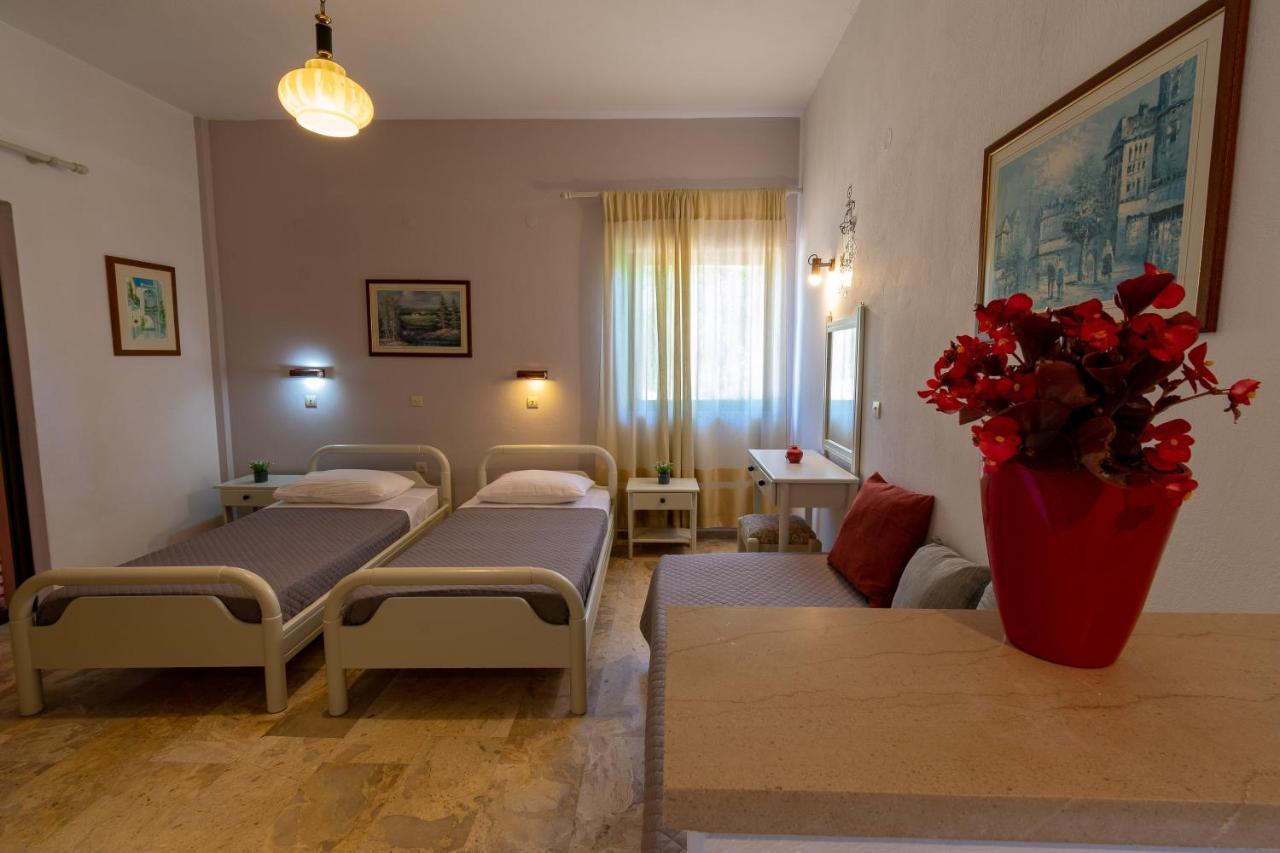 Hermes Apartments & Studios Dassia (Corfu) Buitenkant foto